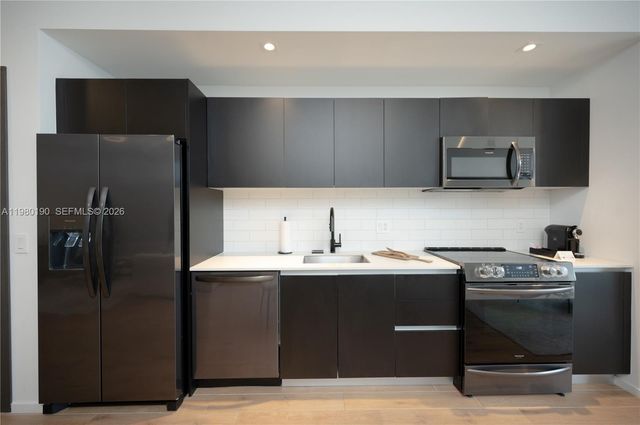 398 NE 5th St 2517, Miami, FL 33132