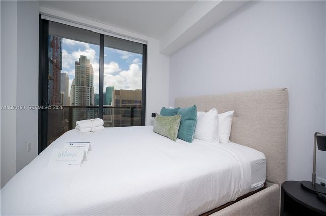 398 NE 5th St 2517, Miami, FL 33132