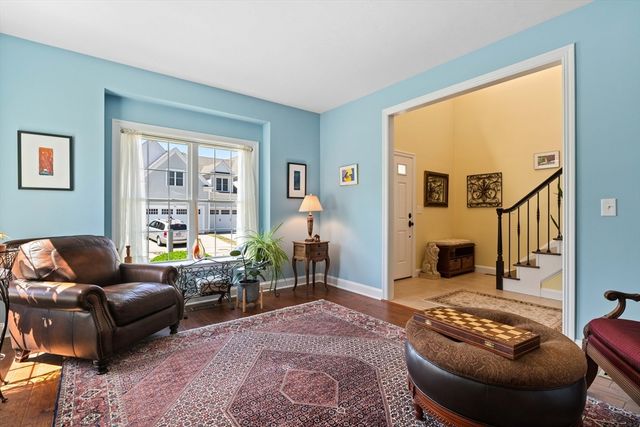30 Cedarview Cir 30, Milford, MA 01757