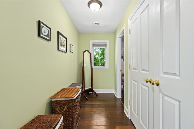 30 Cedarview Cir 30, Milford, MA 01757