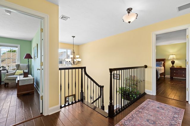 30 Cedarview Cir 30, Milford, MA 01757