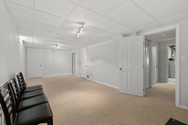 30 Cedarview Cir 30, Milford, MA 01757