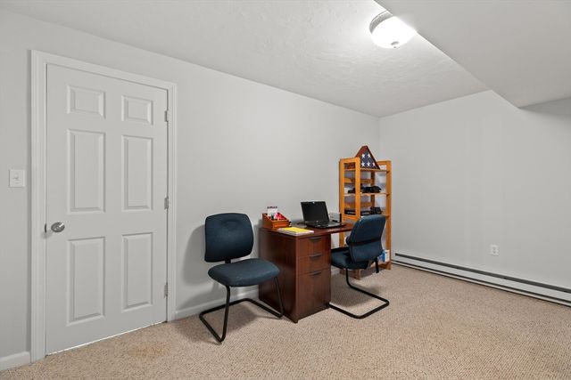 30 Cedarview Cir 30, Milford, MA 01757