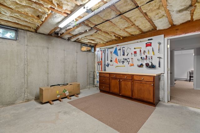 30 Cedarview Cir 30, Milford, MA 01757