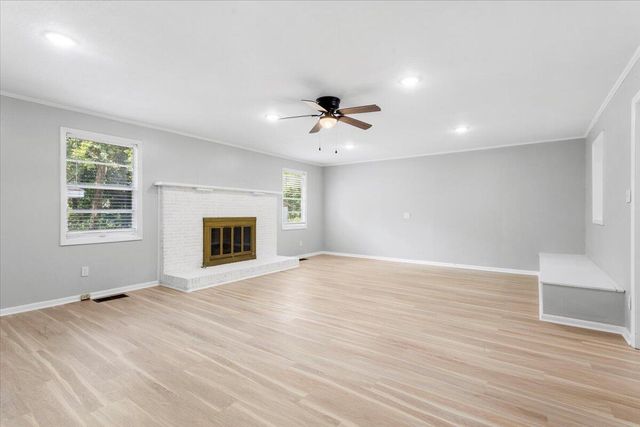 129 W Cherry Dr., Petal, MS 39465