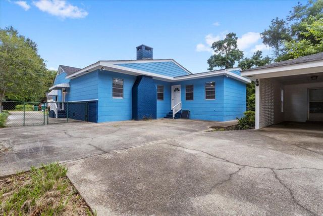 129 W Cherry Dr., Petal, MS 39465
