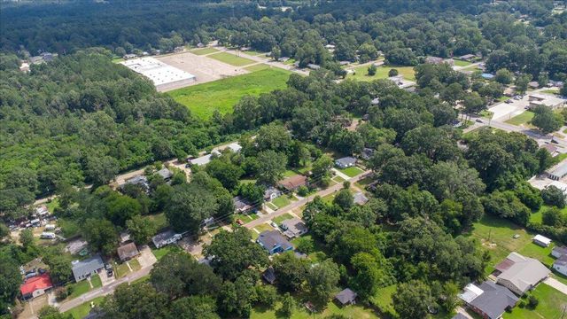 129 W Cherry Dr., Petal, MS 39465