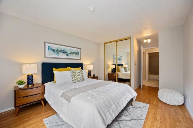 359 Half Moon Lane 113, Daly City, CA 94015