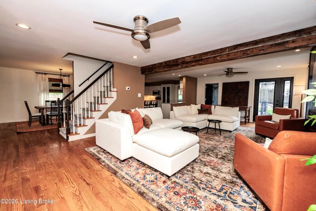 2202 Clark Station Rd, Louisville, KY 40023