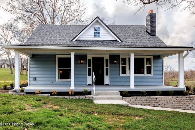 2202 Clark Station Rd, Louisville, KY 40023