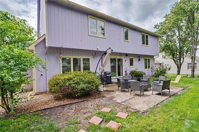 2408 Oxford Road, Lawrence, KS 66049
