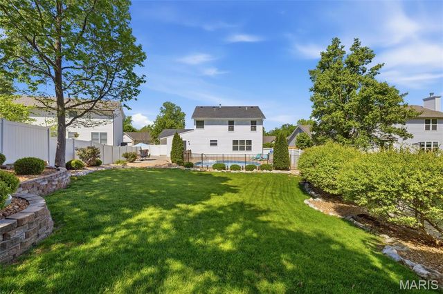 1009 Treeshade Drive, St Peters, MO 63376