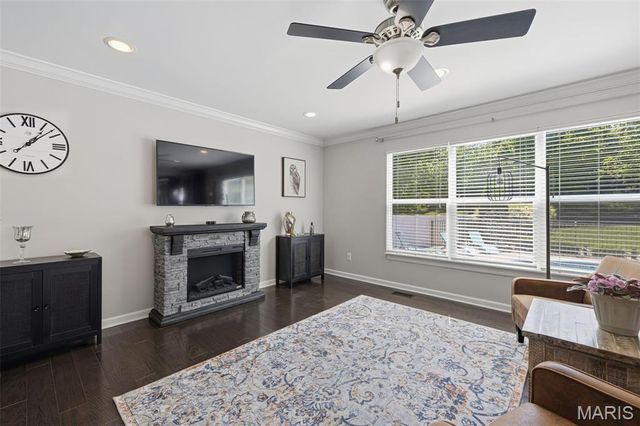1009 Treeshade Drive, St Peters, MO 63376
