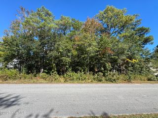 316 Masters Lane, Hampstead, NC 28443