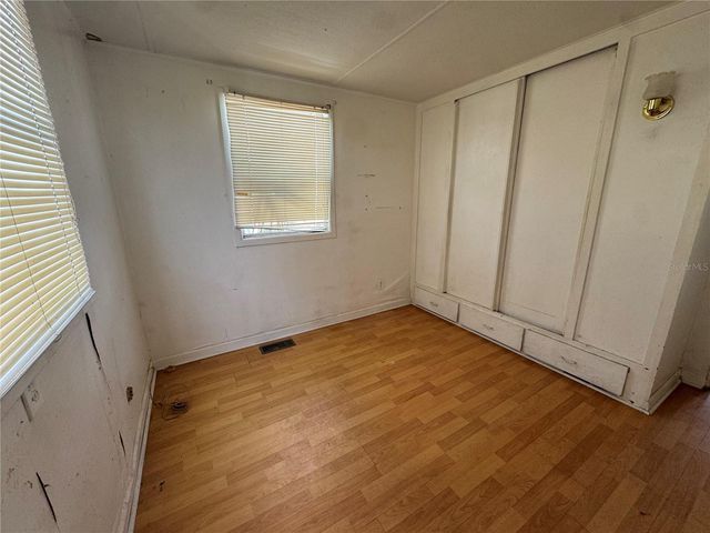 2049 CHAMPION STREET, Sarasota, FL 34231