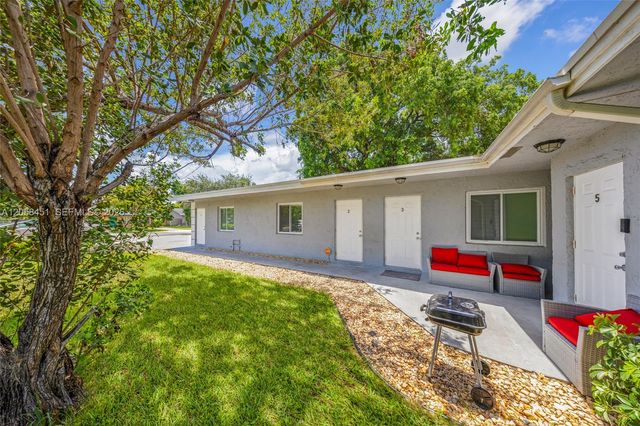 1109 NW 6th Avenue 15, Pompano Beach, FL 33060