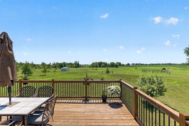 13487 Saint Croix Trail, North Branch, MN 55056