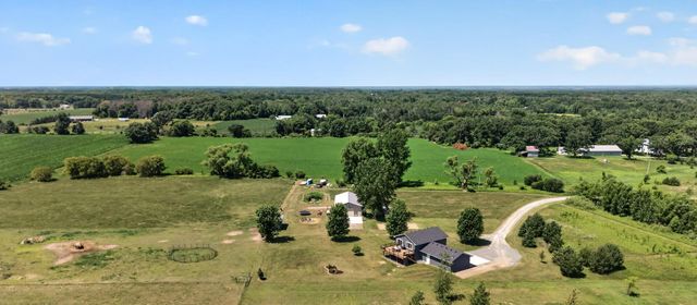 13487 Saint Croix Trail, North Branch, MN 55056