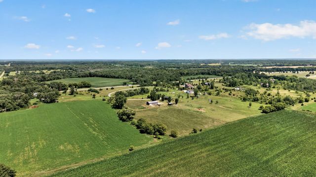13487 Saint Croix Trail, North Branch, MN 55056