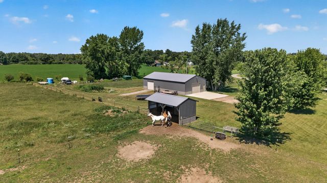 13487 Saint Croix Trail, North Branch, MN 55056