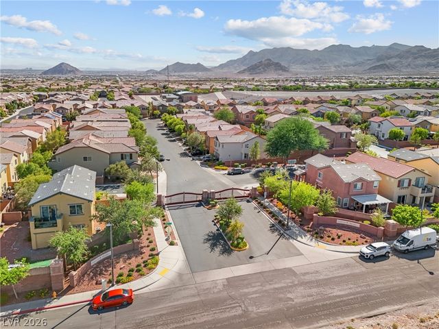 10569 Hartford Hills Avenue, Las Vegas, NV 89166