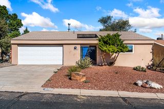 6562 Sahchu, Cochiti Lake, NM 87083