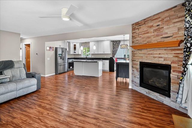 5701 Anthony Street, Mcfarland, WI 53558