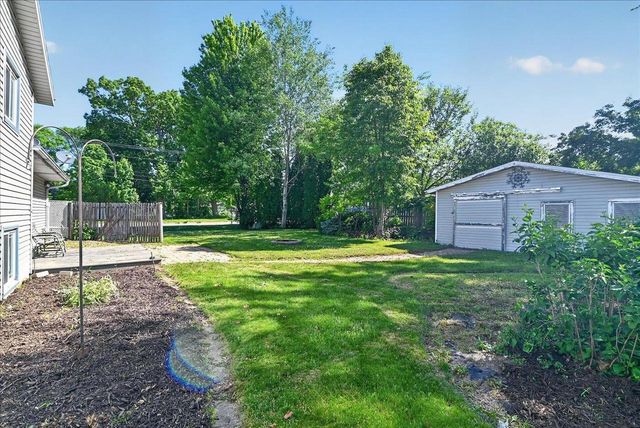 5701 Anthony Street, Mcfarland, WI 53558