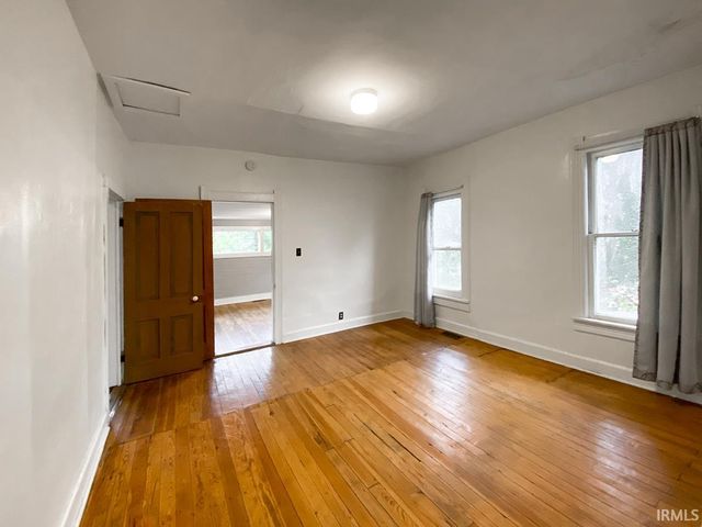 1003 W 11th Street, Bloomington, IN 47404