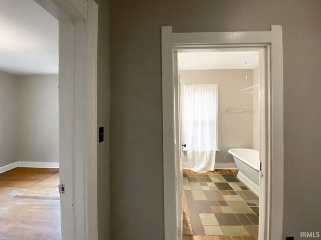 1003 W 11th Street, Bloomington, IN 47404