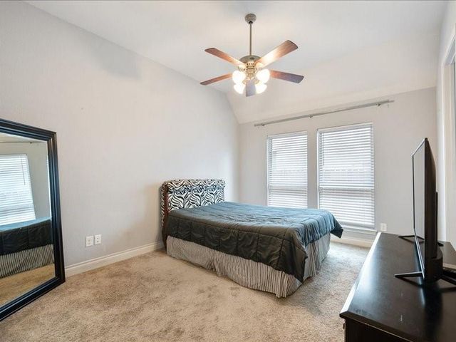 17306 Sages Ravine Drive, Humble, TX 77346