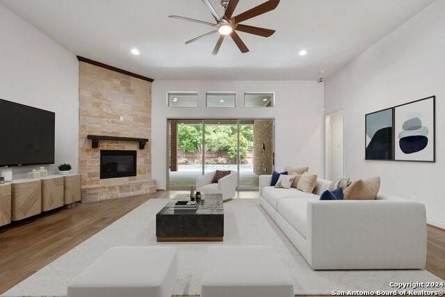 17306 Sages Ravine Drive, Humble, TX 77346