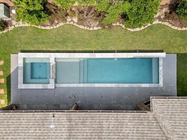 17306 Sages Ravine Drive, Humble, TX 77346