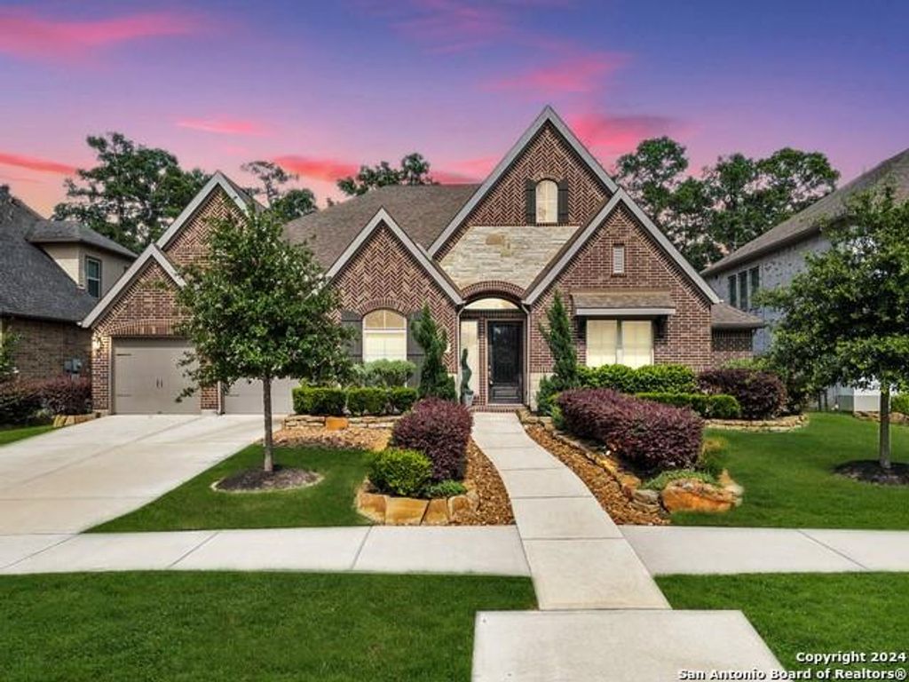 17306 Sages Ravine Drive, Humble, TX 77346