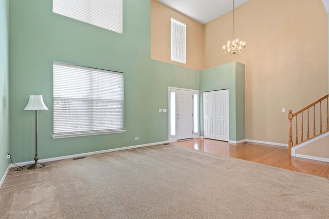 621 Mansfield Way, Oswego, IL 60543