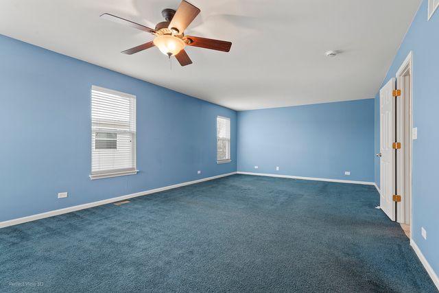 621 Mansfield Way, Oswego, IL 60543