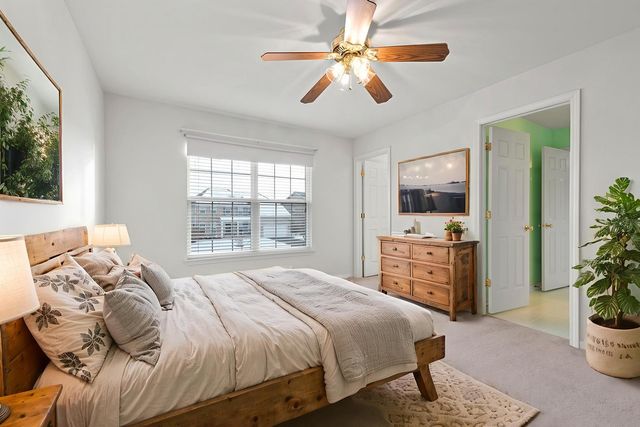 621 Mansfield Way, Oswego, IL 60543