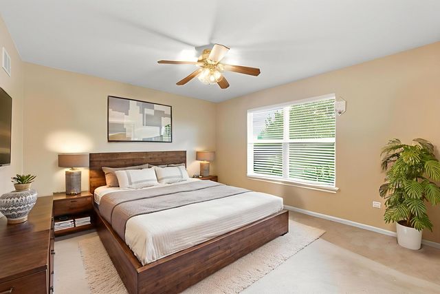 621 Mansfield Way, Oswego, IL 60543