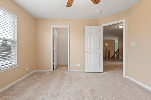 621 Mansfield Way, Oswego, IL 60543