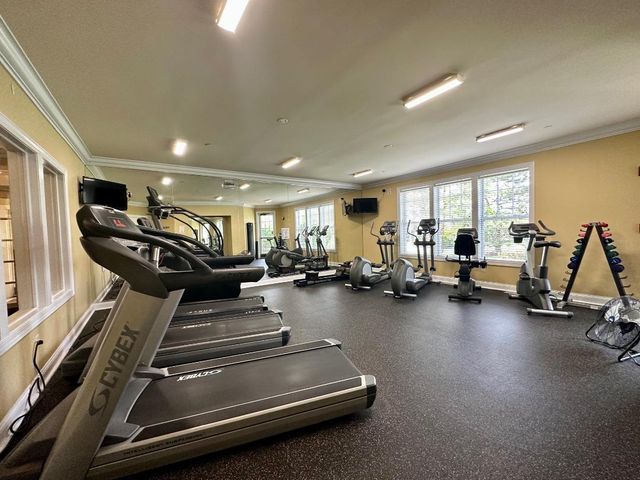 621 Mansfield Way, Oswego, IL 60543