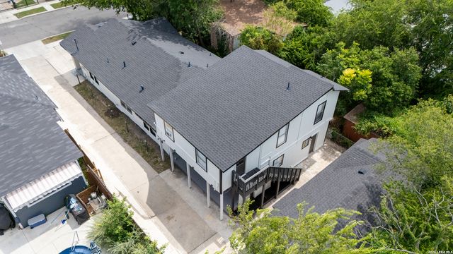827 W ROSEWOOD AVE, San Antonio, TX 78212