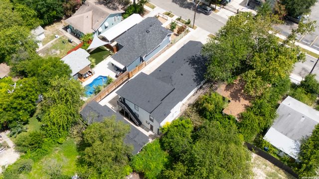 827 W ROSEWOOD AVE, San Antonio, TX 78212