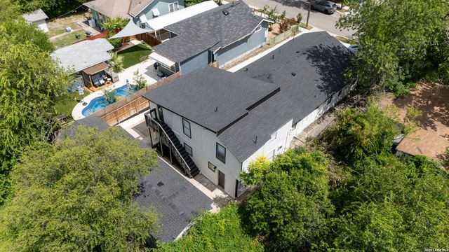 827 W ROSEWOOD AVE, San Antonio, TX 78212