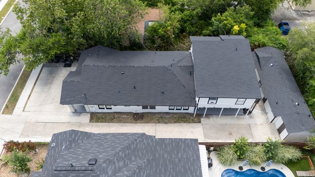 827 W ROSEWOOD AVE, San Antonio, TX 78212