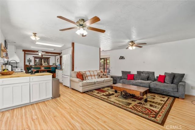 26249 Alpine, Twin Peaks, CA 92391