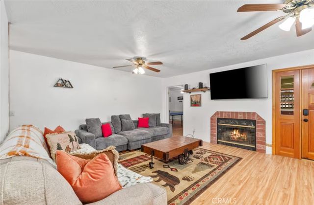 26249 Alpine, Twin Peaks, CA 92391