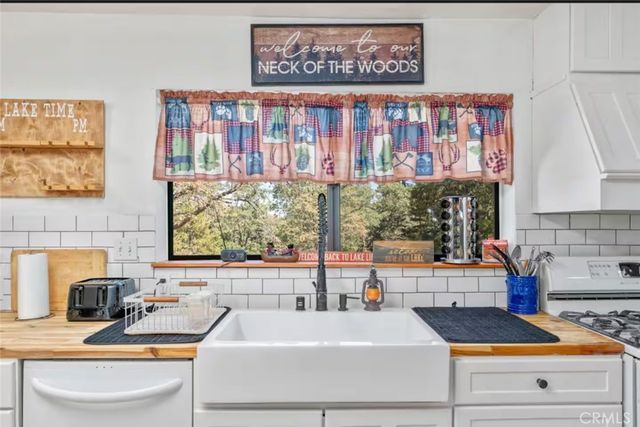 26249 Alpine, Twin Peaks, CA 92391