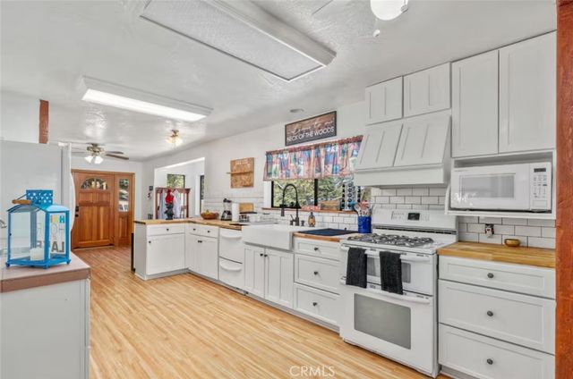 26249 Alpine, Twin Peaks, CA 92391