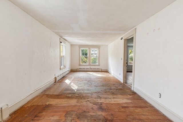 1292 Riverside Ave, Somerset, MA 02726