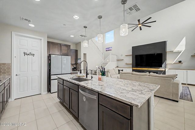 13333 E Librada Leon Way, Tucson, AZ 85747